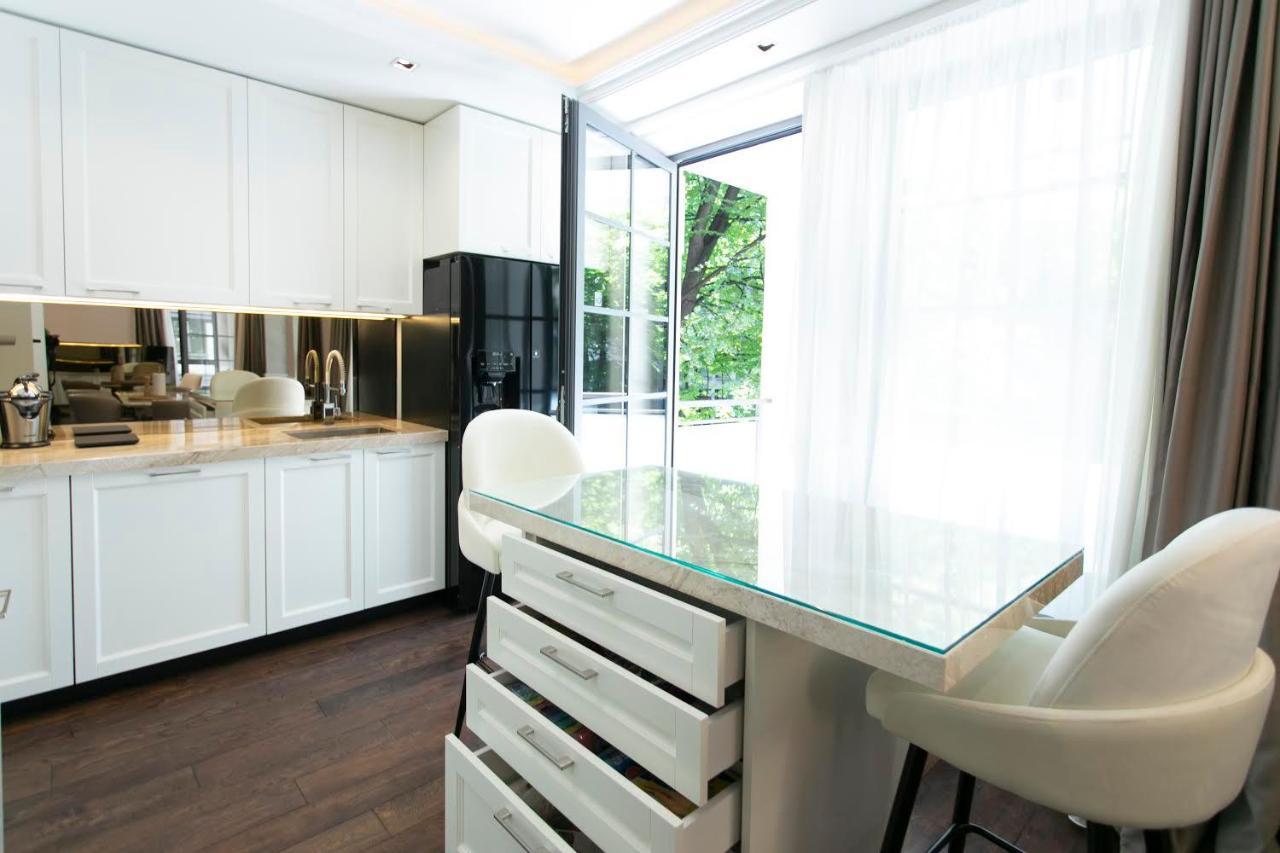 Ferienwohnung A True Touch Of Luxury Belgrad Exterior foto