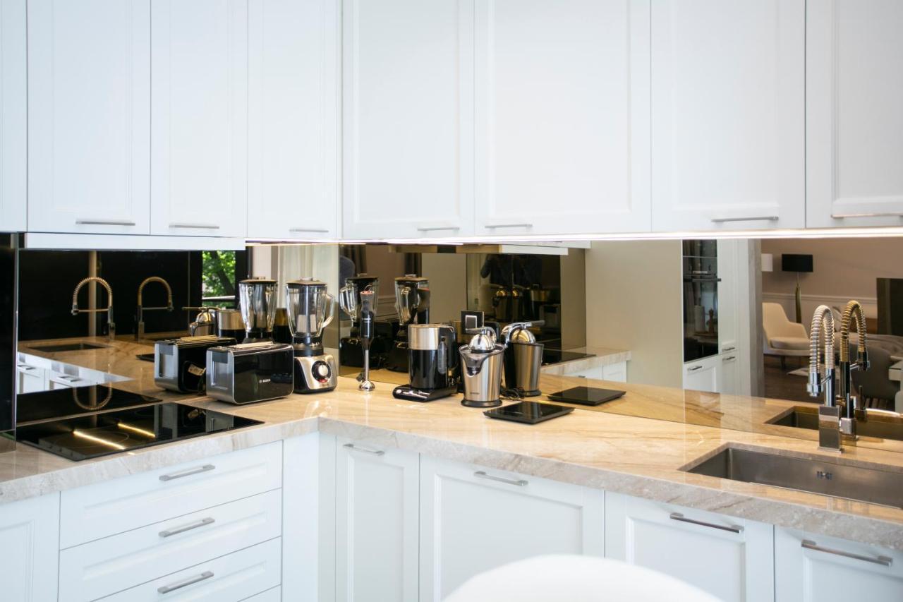 Ferienwohnung A True Touch Of Luxury Belgrad Exterior foto